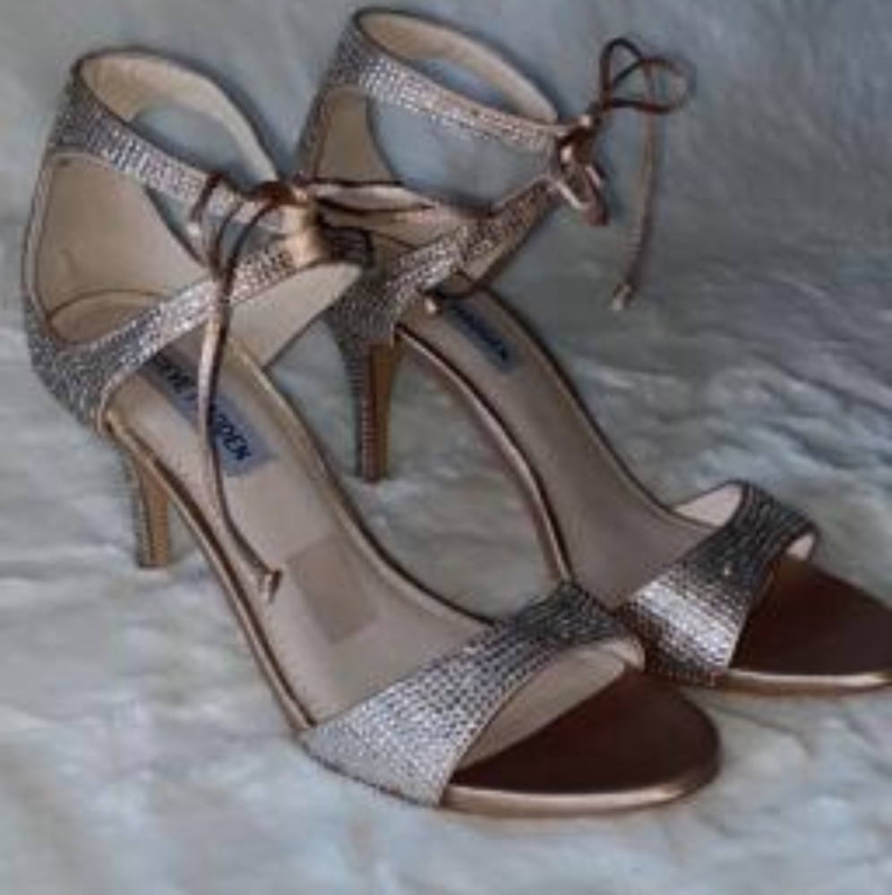 Steve Madden Women's Rhinestone Champagne colored Sandals Size 7.5